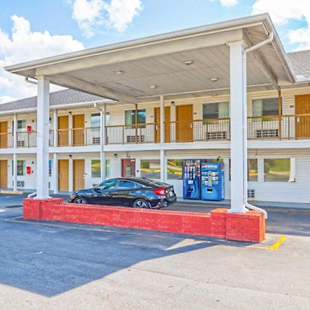 Economy Inn By Oyo Ashburn Bagian luar foto