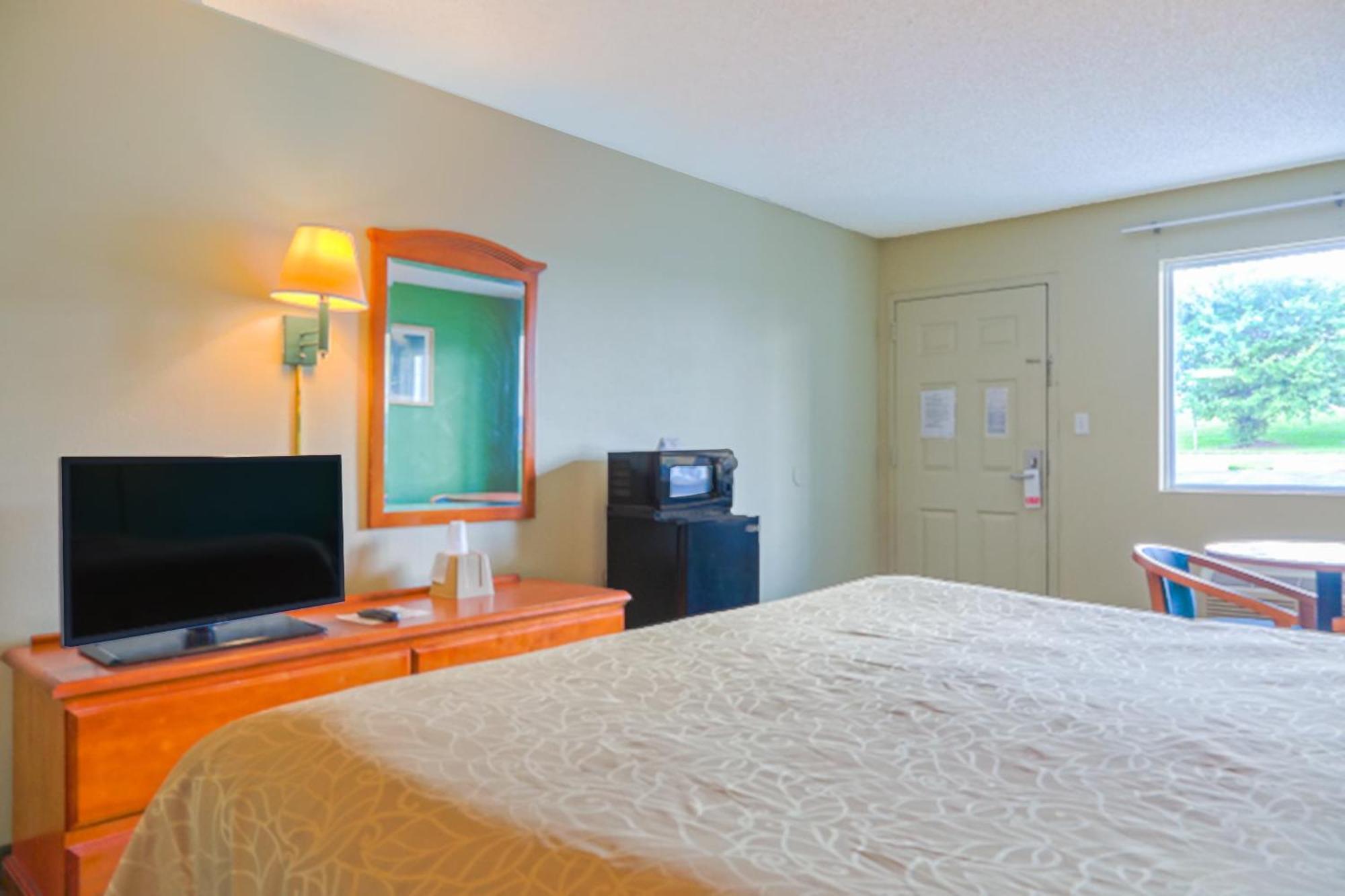 Economy Inn By Oyo Ashburn Bagian luar foto